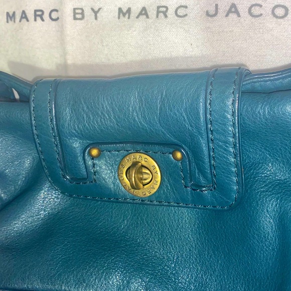 Marc Jacobs Teal Green Turn Lock Handbag - Picture 5 of 16